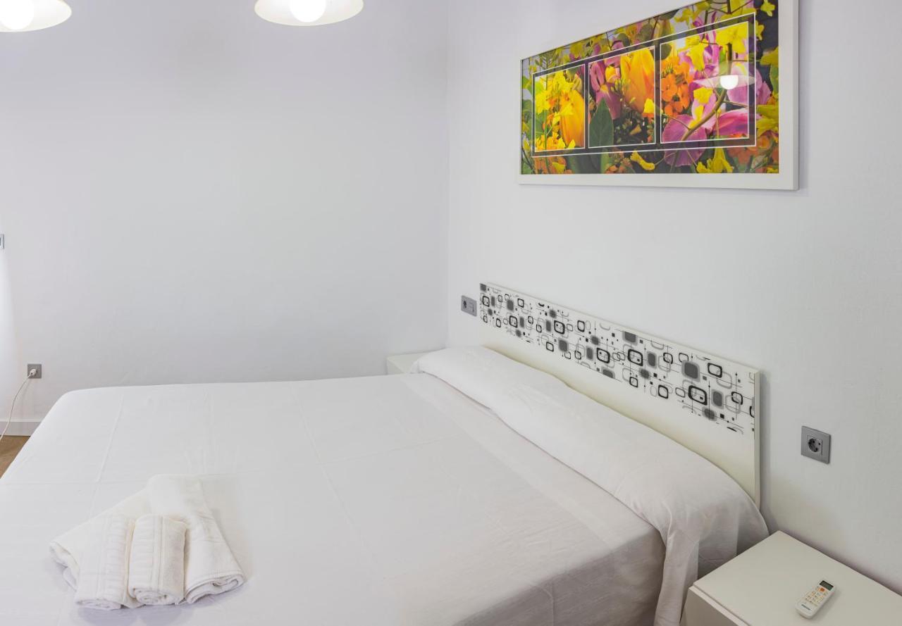 Apartment Triana Sevilha Exterior foto